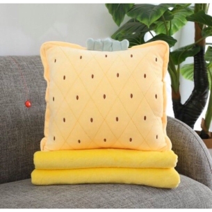 Gối ngủ họa tiết quả dứa vàng xinh