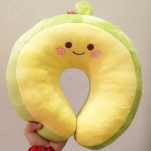 Gối cổ trái bơ cute